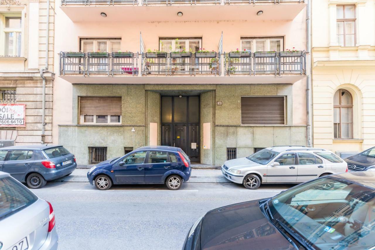 Oasis Apartments - Liberty Bridge Budapest Exterior photo